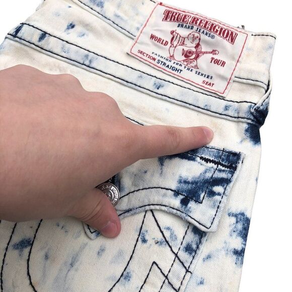 True Religion Jeans Size 32 STRAIGHT WITH FLAP - Picture 10 of 16